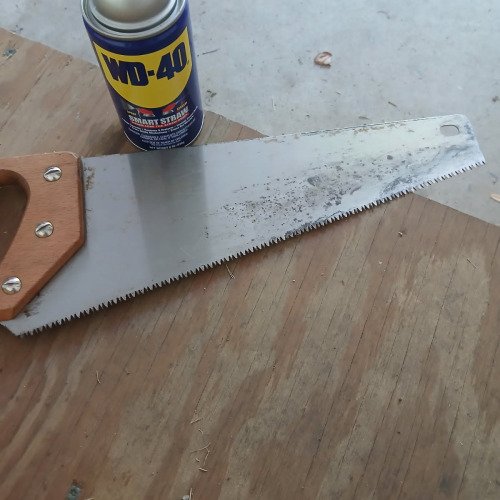 Cleaning Hand Saw