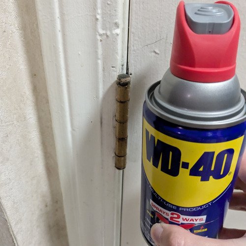 WD-40 = Noise Reduction