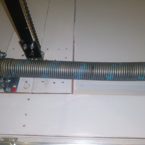 Garage spring noise