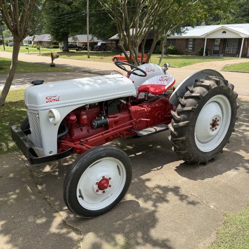 1947 Ford 8N